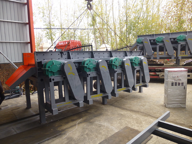 河北沙河市土石分离机 滚轴筛现场